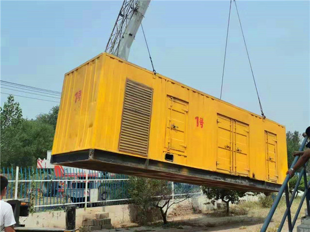 樟树300KW柴油发电机组油耗是多少?