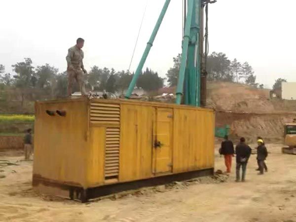 樟树如何判断水冷式机油散热器密封件是否需要更换?